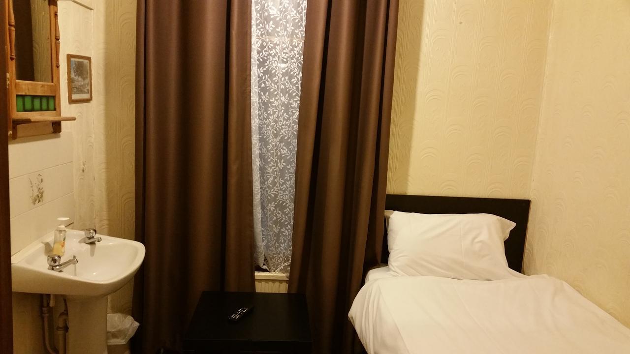 Best Inn Hotel Hotel 2*